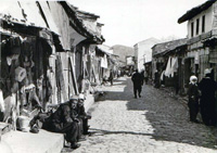 Bazaar in Elbassan (Photo: Dayrell Oakley-Hill, 1930s)