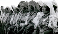 Northern Albanian women in national costume (Photo: Karl Wimmer, 1944) Northern Albanian women in national costume (Photo: Karl Wimmer, 1944)