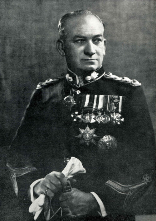 Lt. Col. Stirling (1880-1958).