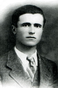 Abas Ermenji (1913-2003).