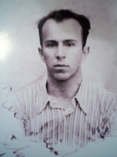 Selman Riza (1909-1988), photo from the 1940s.